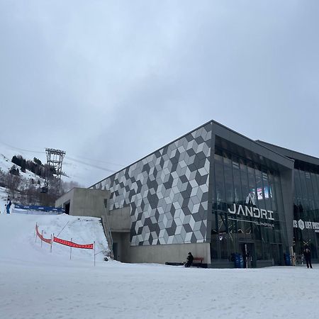 Petit Appartement Labellise Les 2 Alpes Residence Arc En Ciel Telesiege Petite Aiguille Les Deux Alpes Ngoại thất bức ảnh